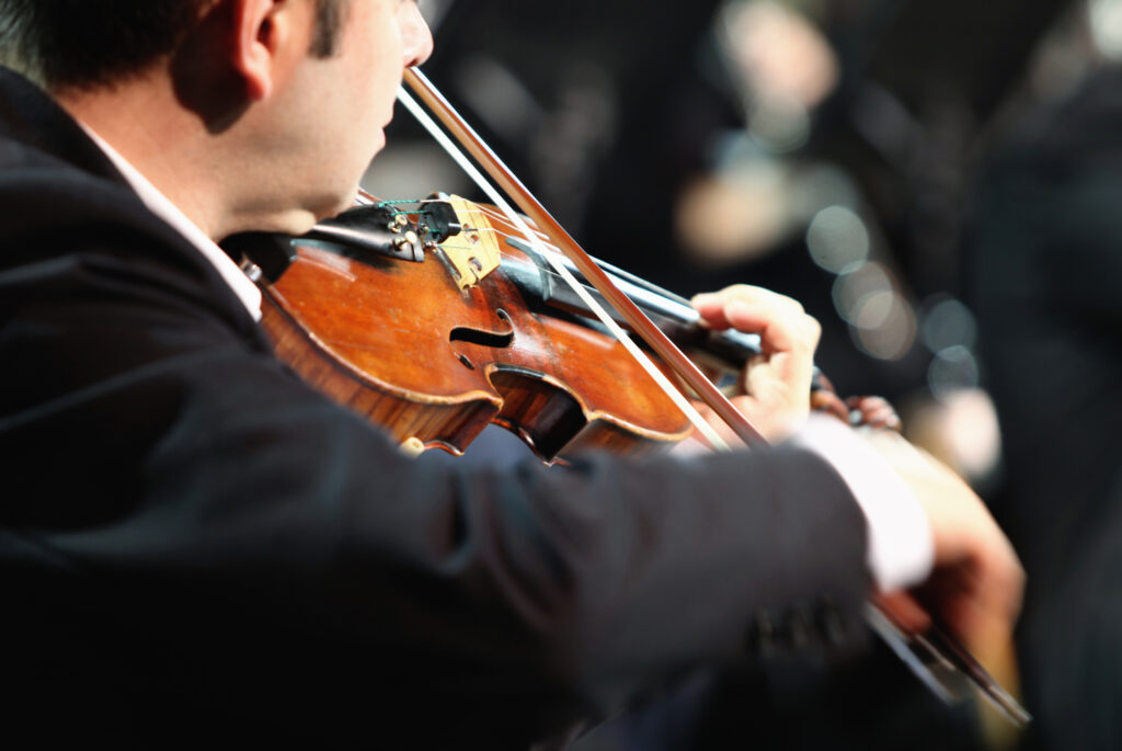 Kultur im Konzertsaal im Wohnstift Rathsberg mit Violisten und begabten Künstlern